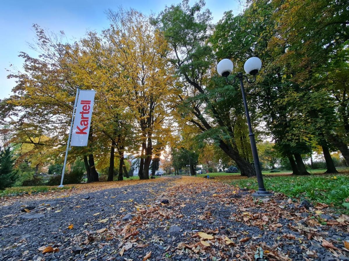 Vila Dwór Podstolice Exteriér fotografie
